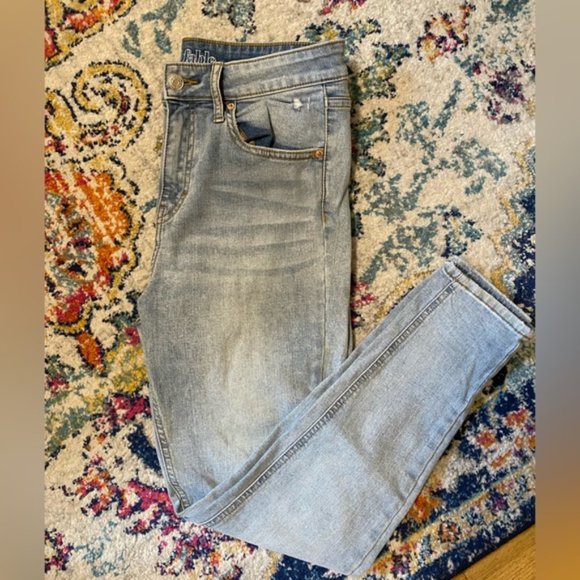 Wild Fable High Rise Skinny Jeans | Sz 8 - Picture 1 of 3